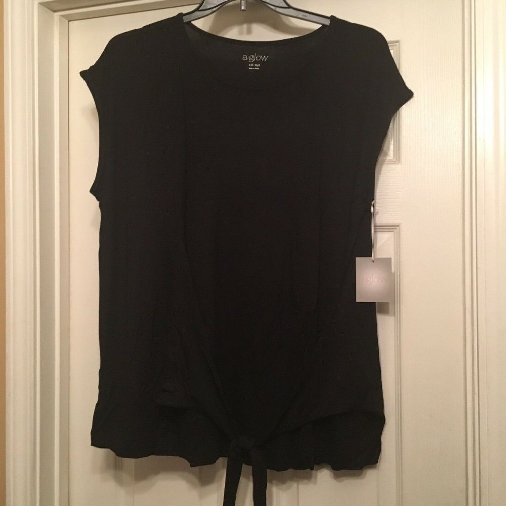 A:Glow Size Medium Black Maternity Tie Front Shirt NEW NWT